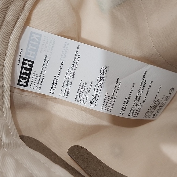 Kith x Sesame Street Aaron Dad Hat - Picture 5 of 8